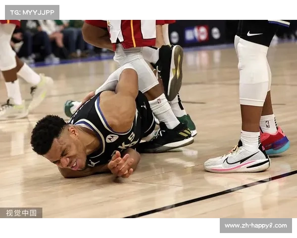 雄鹿字母哥对球队表现不满，更衣室气氛紧张